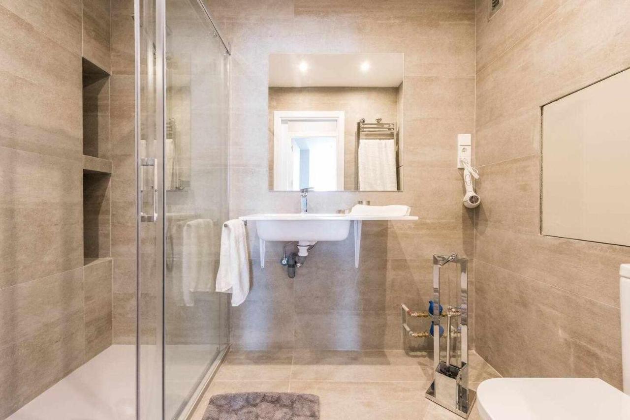 Apartamento Lujo Princesa Gran Via Madrid Buitenkant foto
