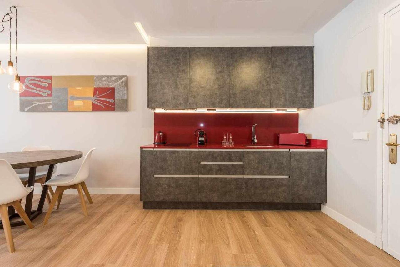 Apartamento Lujo Princesa Gran Via Madrid Buitenkant foto